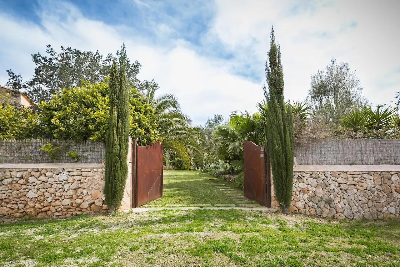 Residence By G Sa Caiassa Algaida  Spain